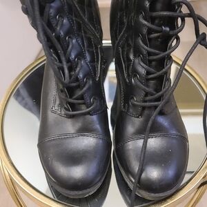 Black Lace-Up Women's Boots